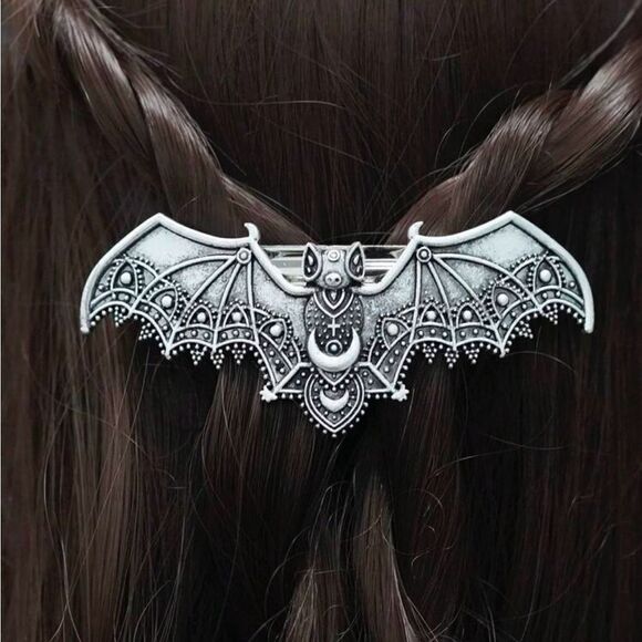 Accessories - Gothic Bat Hair Clip, Silver, Vintage Inspired Engraved Lace Accent, Ele…
